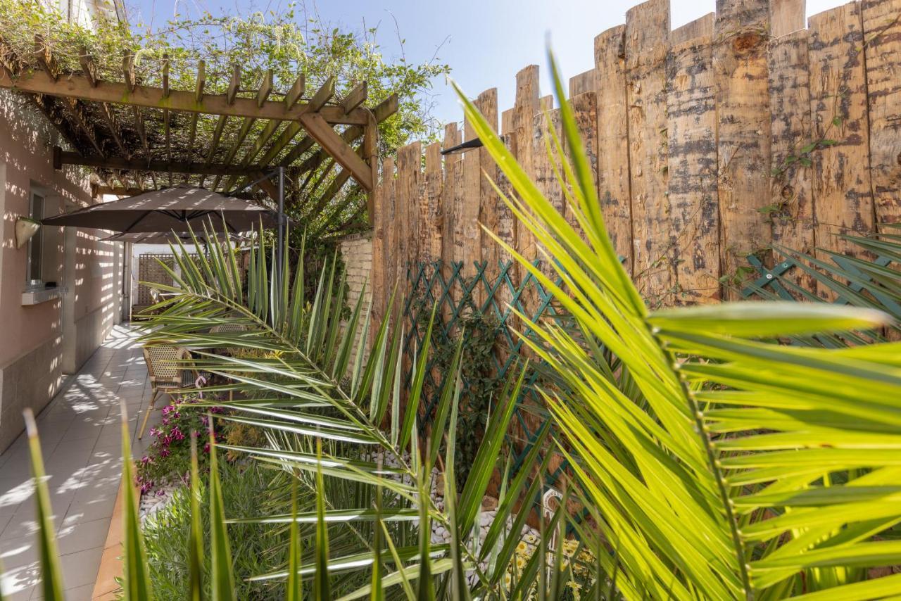 Logis Hotel Reve De Sable Royan Bagian luar foto